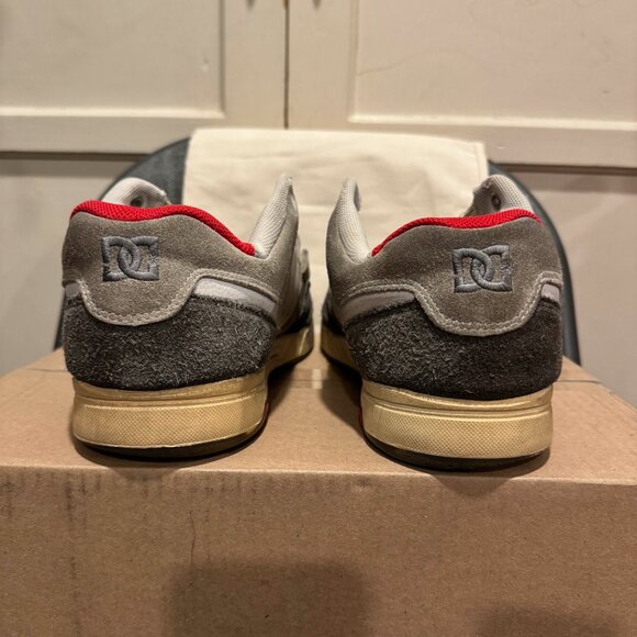 Old Trashed DC Shoes Red/Battleship Grey - Picture 2 of 11
